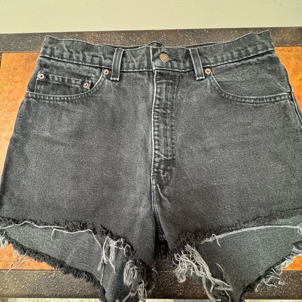 Levi 550 black denim shorts W34